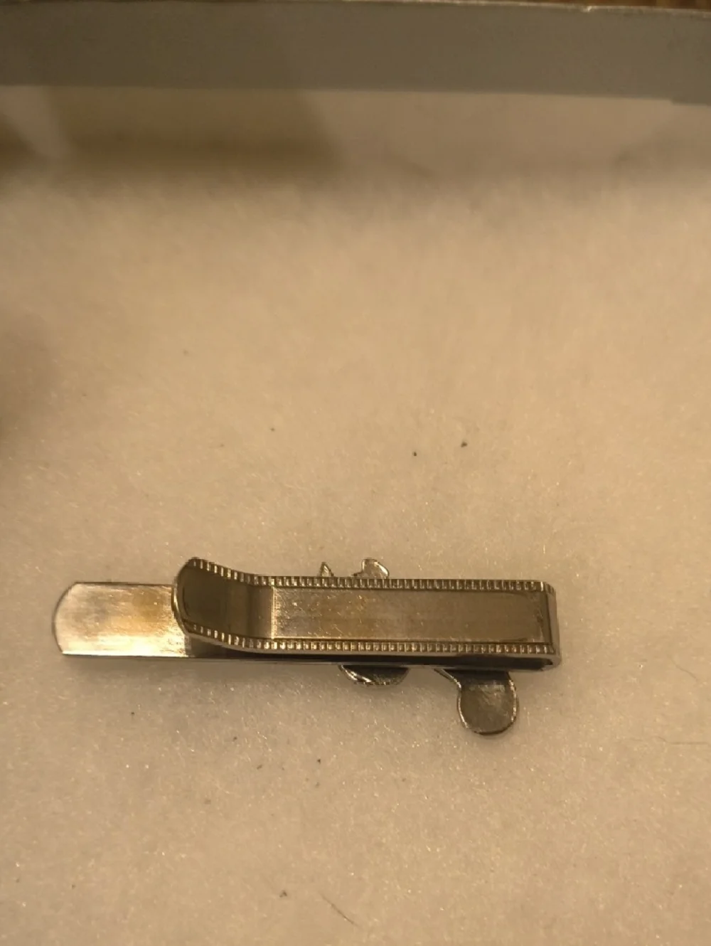 Silver Pistol Money Clip - Classic Firearm Design